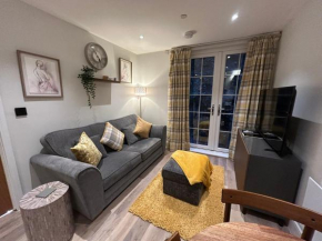 Luxury 1 Bedroom Holiday Apartment